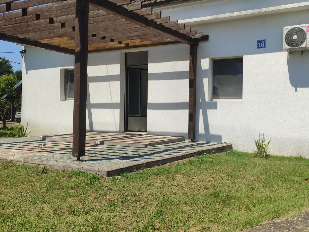 Apartmani Nova Topola Zewnętrze zdjęcie